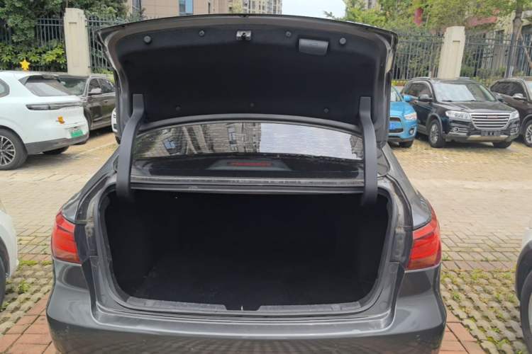Used CHANGAN Ruicheng CC 2021 Blue Whale Edition 1.5T DCT Luxury Model Trunk