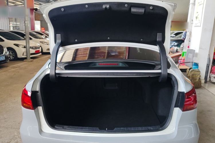 Used CHANGAN Ruicheng CC 2021 Blue Whale Edition 1.5T DCT Luxury Model Trunk