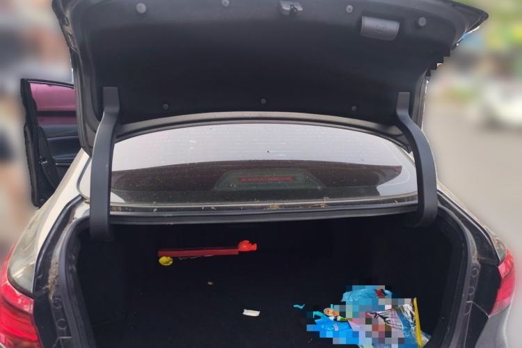Used CHANGAN Ruicheng CC 2021 Blue Whale Edition 1.5T DCT Luxury Model Trunk