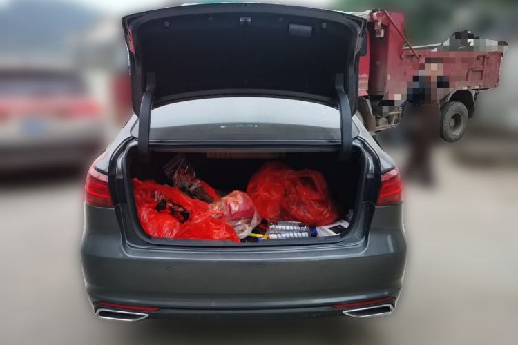 Used CHANGAN Ruicheng CC 2021 Blue Whale Edition 1.5T DCT Luxury Model Trunk