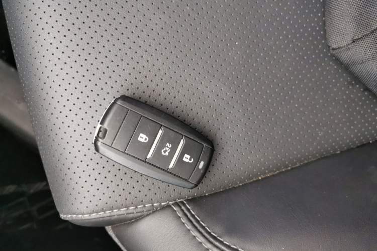 Used CHANGAN Ruicheng CC 2021 Blue Whale Edition 1.5T DCT Prestige Model Vehicle Key