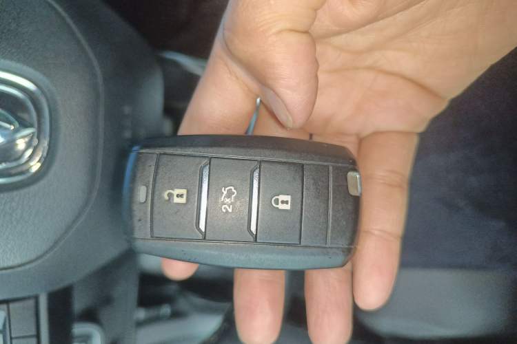 Used CHANGAN Ruicheng CC 2021 Blue Whale Edition 1.5T DCT Luxury Model Vehicle Key