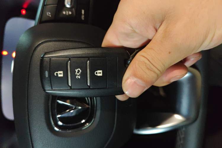 Used CHANGAN Ruicheng CC 2021 Blue Whale Edition 1.5T DCT Prestige Model Vehicle Key