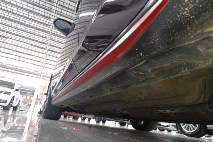 Used CHANGAN Ruicheng CC 2021 Blue Whale Edition 1.5T DCT Luxury Model Left Side Sill