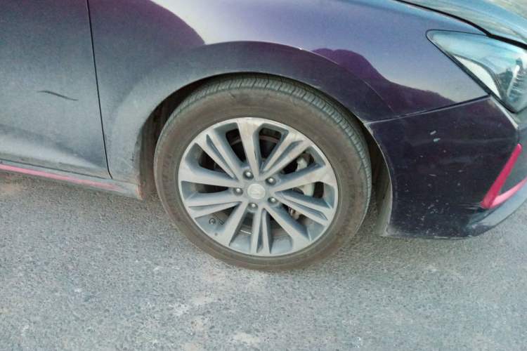 Used CHANGAN Ruicheng CC 2021 Blue Whale Edition 1.5T DCT Prestige Model Right Front Wheel Hub