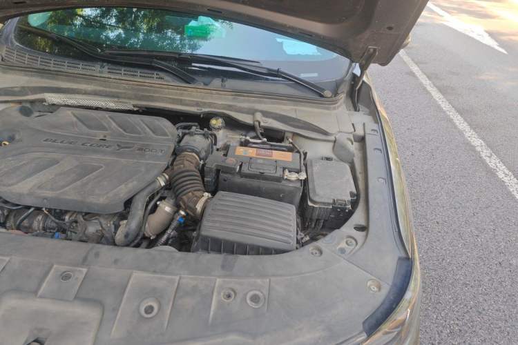 Used CHANGAN Ruicheng CC 2021 Blue Whale Edition 1.5T DCT Flagship Model Engine Bay Left