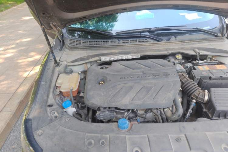 Used CHANGAN Ruicheng CC 2021 Blue Whale Edition 1.5T DCT Flagship Model Engine Bay Right