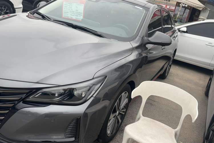 Used CHANGAN Ruicheng CC 2021 Blue Whale Edition 1.5T DCT Flagship Model Exterior 4