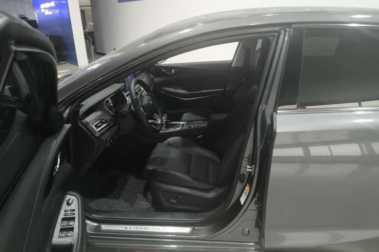 Used CHANGAN Ruicheng CC 2021 Blue Whale Edition 1.5T DCT Luxury Model Left Front Seat