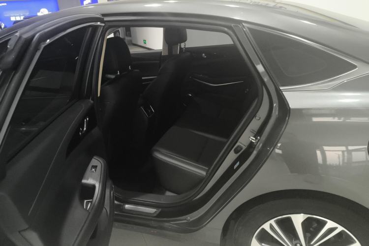 Used CHANGAN Ruicheng CC 2021 Blue Whale Edition 1.5T DCT Luxury Model Left Rear Seat