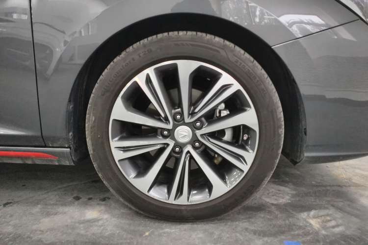 Used CHANGAN Ruicheng CC 2021 Blue Whale Edition 1.5T DCT Luxury Model Left Rear Wheel Hub