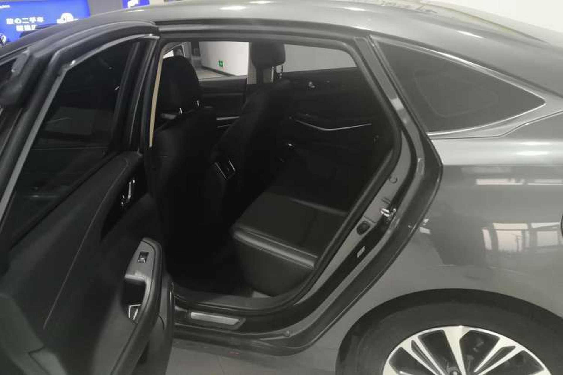 Used CHANGAN Ruicheng CC 2021 Blue Whale Edition 1.5T DCT Luxury Model Right Rear Seat