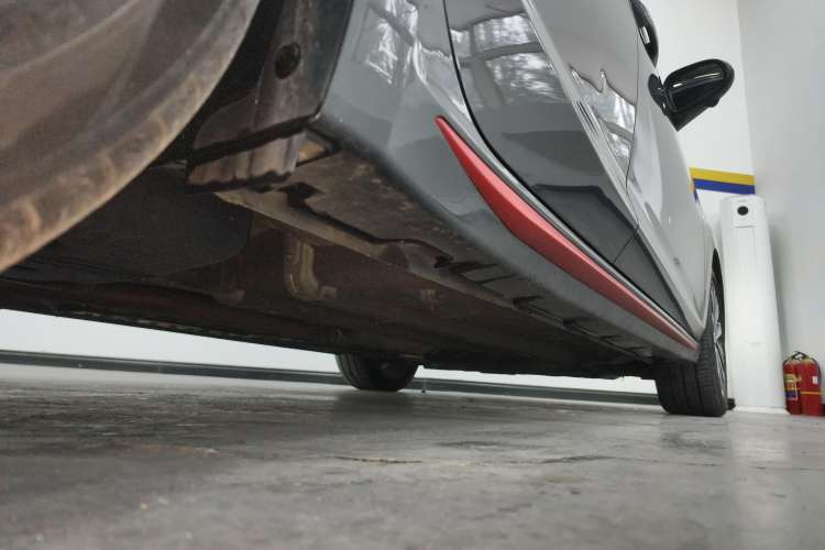 Used CHANGAN Ruicheng CC 2021 Blue Whale Edition 1.5T DCT Luxury Model Right Side Sill