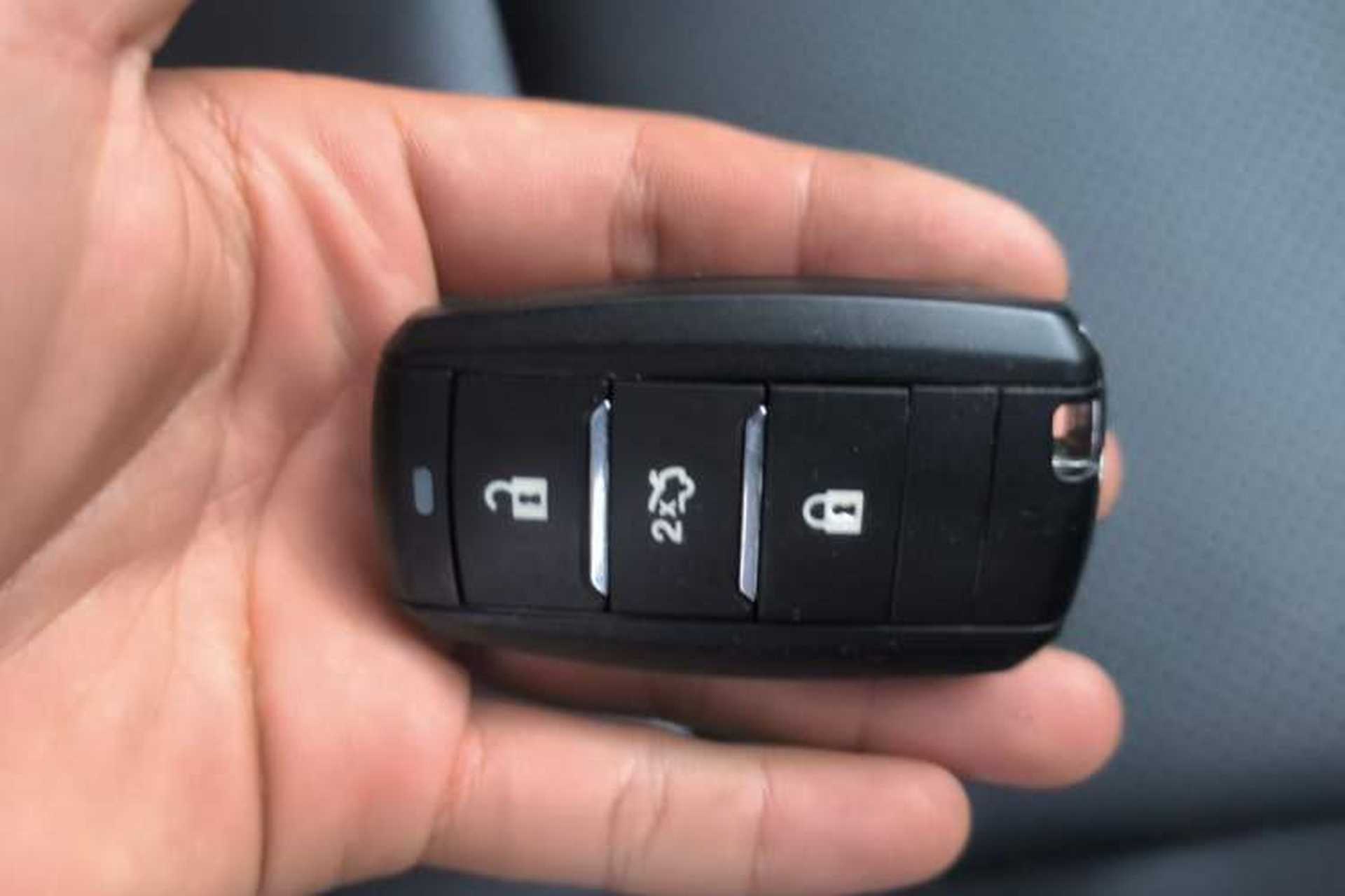 Used CHANGAN Ruicheng CC 2021 Blue Whale Edition 1.5T DCT Flagship Model Vehicle Key