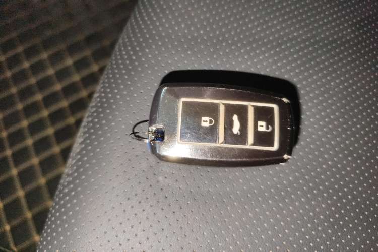 Used CHANGAN Ruicheng CC 2021 Blue Whale Edition 1.5T DCT Luxury Model Vehicle Key