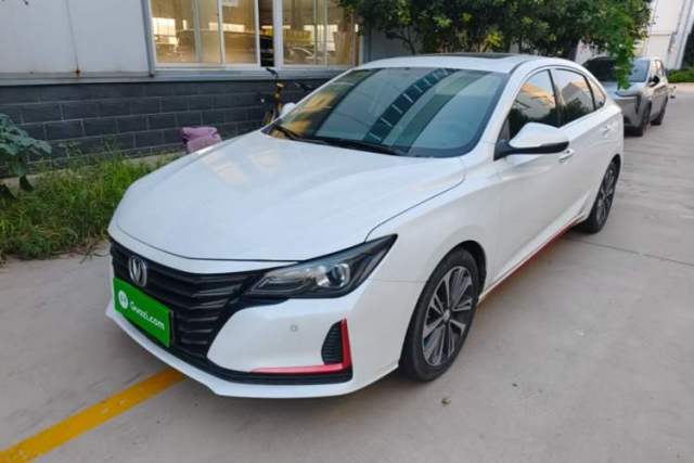 Ojetý CHANGAN Ruicheng CC 2021 Blue Whale Edition 1.5T DCT Luxury Model