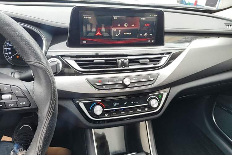 Used CHANGAN Ruicheng CC 2021 Blue Whale Edition 1.5T DCT Luxury Model Audio And AC Panel