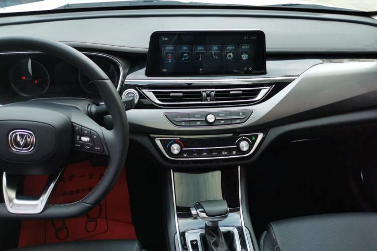 Used CHANGAN Ruicheng CC 2021 Blue Whale Edition 1.5T DCT Luxury Model Audio And AC Panel