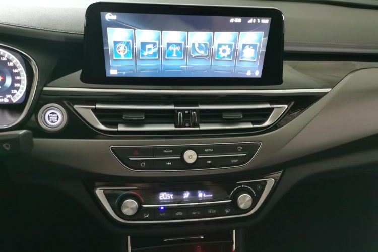 Used CHANGAN Ruicheng CC 2021 Blue Whale Edition 1.5T DCT Prestige Model Audio And AC Panel