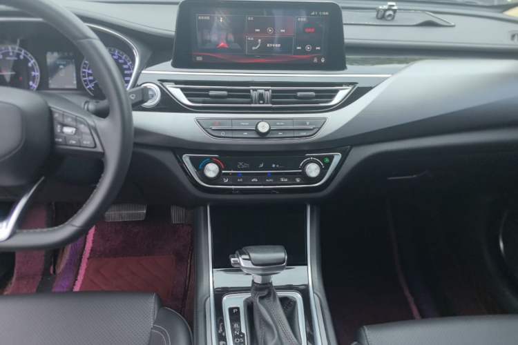 Used CHANGAN Ruicheng CC 2021 Blue Whale Edition 1.5T DCT Luxury Model Audio And AC Panel