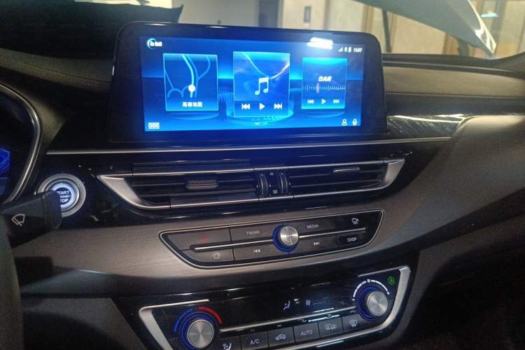Used CHANGAN Ruicheng CC 2021 Blue Whale Edition 1.5T DCT Prestige Model Audio And AC Panel