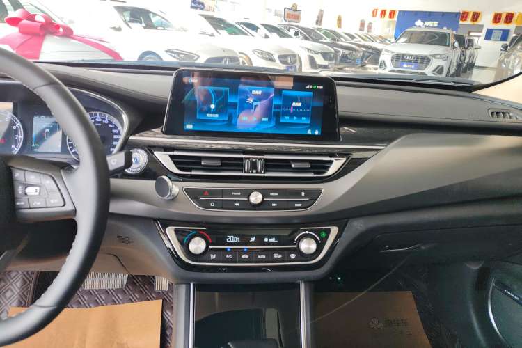 Used CHANGAN Ruicheng CC 2021 Blue Whale Edition 1.5T DCT Luxury Model Audio And AC Panel