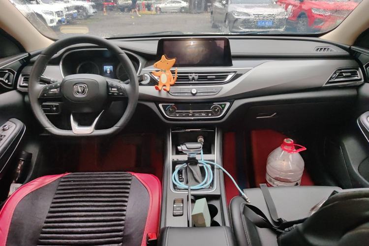 Used CHANGAN Ruicheng CC 2021 Blue Whale Edition 1.5T DCT Luxury Model Center Console