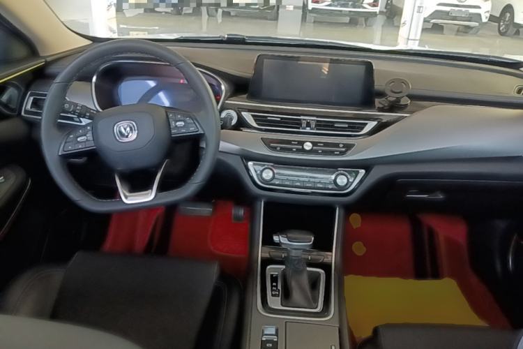 Used CHANGAN Ruicheng CC 2021 Blue Whale Edition 1.5T DCT Prestige Model Center Console