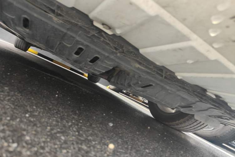 Used CHANGAN Ruicheng CC 2021 Blue Whale Edition 1.5T DCT Prestige Model Chassis Rear Right