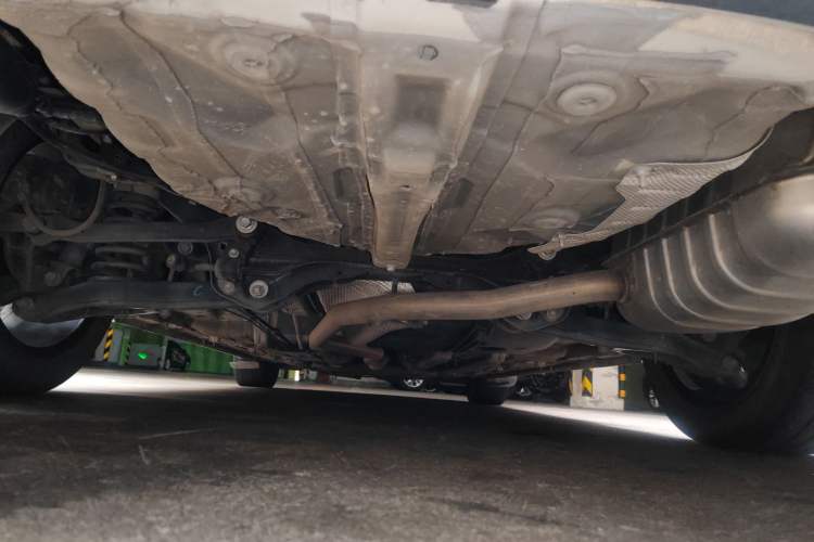 Used CHANGAN Ruicheng CC 2021 Blue Whale Edition 1.5T DCT Luxury Model Chassis Rear