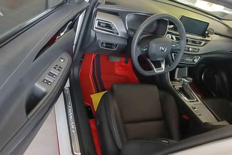 Used CHANGAN Ruicheng CC 2021 Blue Whale Edition 1.5T DCT Prestige Model Driver Seat