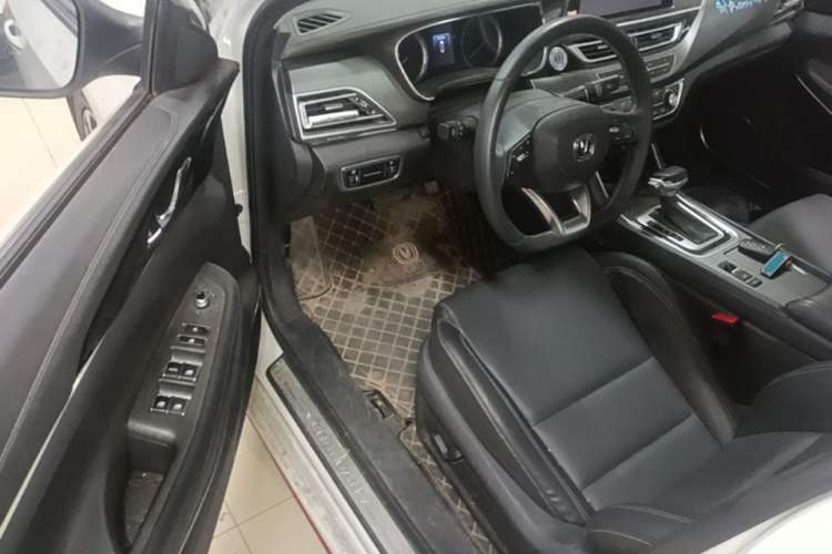 Used CHANGAN Ruicheng CC 2021 Blue Whale Edition 1.5T DCT Luxury Model Driver Seat