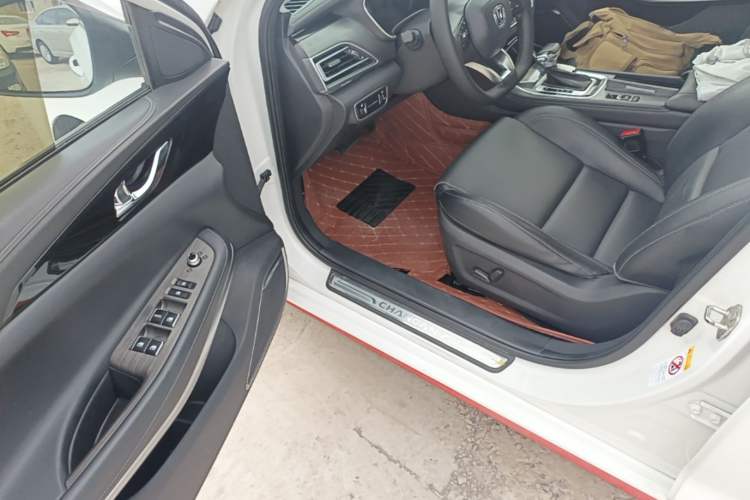 Used CHANGAN Ruicheng CC 2021 Blue Whale Edition 1.5T DCT Luxury Model Driver Seat
