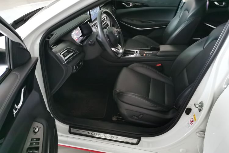 Used CHANGAN Ruicheng CC 2021 Blue Whale Edition 1.5T DCT Prestige Model Driver Seat