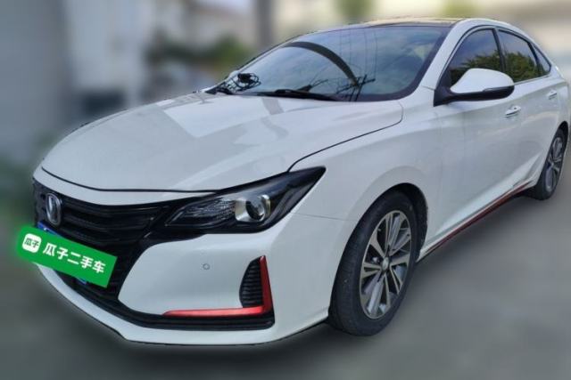 Ojetý CHANGAN Ruicheng CC 2021 Blue Whale Edition 1.5T DCT Luxury Model