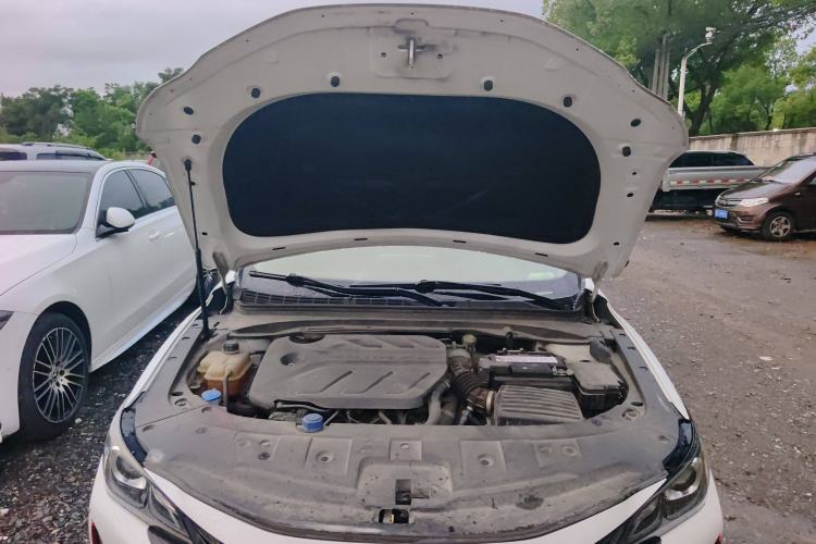 Used CHANGAN Ruicheng CC 2021 Blue Whale Edition 1.5T DCT Luxury Model Engine Bay