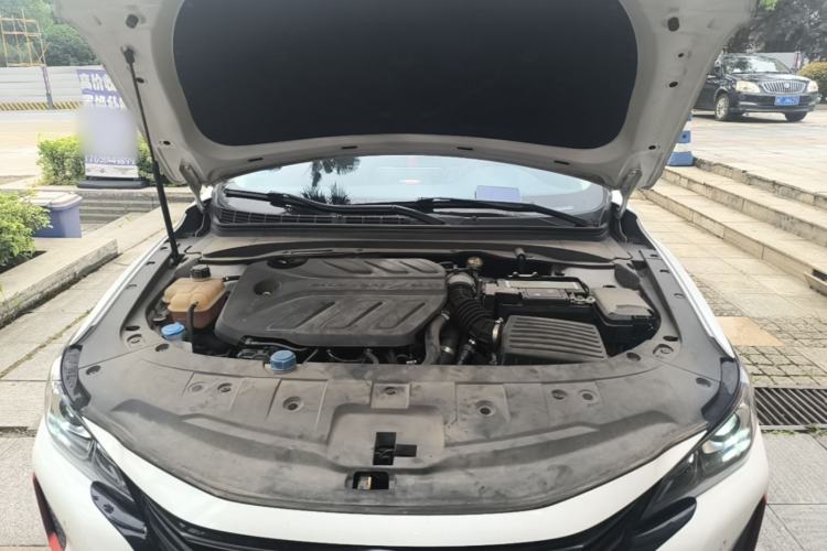 Used CHANGAN Ruicheng CC 2021 Blue Whale Edition 1.5T DCT Prestige Model Engine Bay