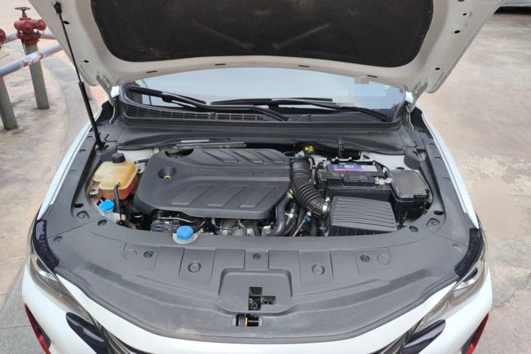 Used CHANGAN Ruicheng CC 2021 Blue Whale Edition 1.5T DCT Luxury Model Engine Bay