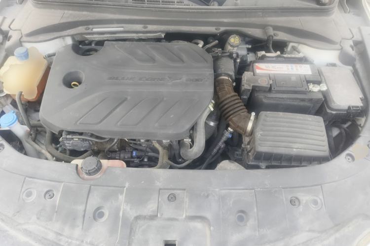 Used CHANGAN Ruicheng CC 2021 Blue Whale Edition 1.5T DCT Luxury Model Engine Bay