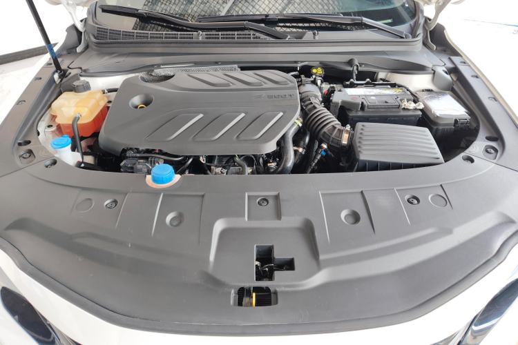 Used CHANGAN Ruicheng CC 2021 Blue Whale Edition 1.5T DCT Luxury Model Engine Bay