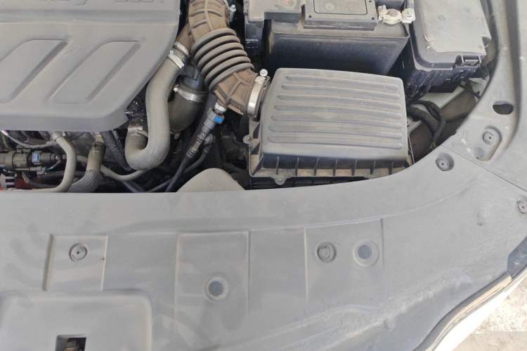 Used CHANGAN Ruicheng CC 2021 Blue Whale Edition 1.5T DCT Elite Model Engine Bay Left