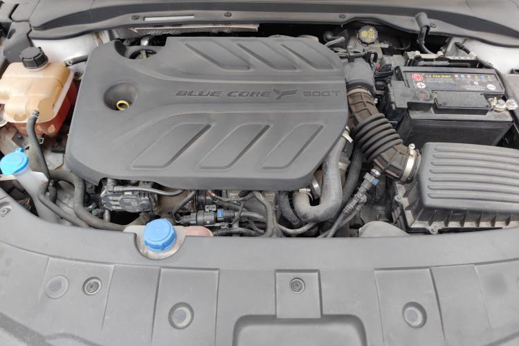 Used CHANGAN Ruicheng CC 2021 Blue Whale Edition 1.5T DCT Flagship Model Engine Bay