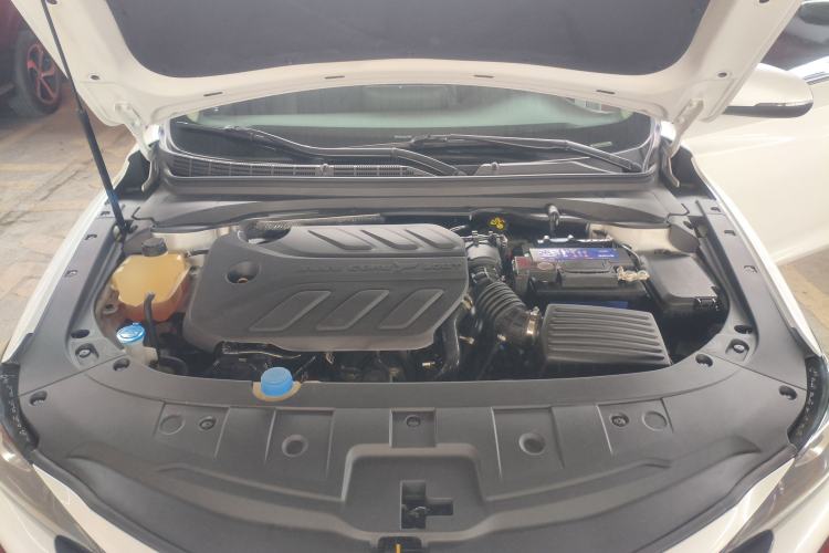 Used CHANGAN Ruicheng CC 2021 Blue Whale Edition 1.5T DCT Luxury Model Engine Bay
