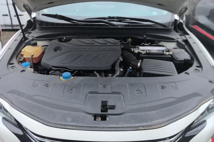 Used CHANGAN Ruicheng CC 2021 Blue Whale Edition 1.5T DCT Luxury Model Engine Bay