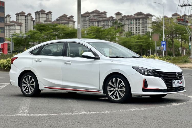 Used CHANGAN Ruicheng CC 2021 Blue Whale Edition 1.5T DCT Luxury Model Exterior 1