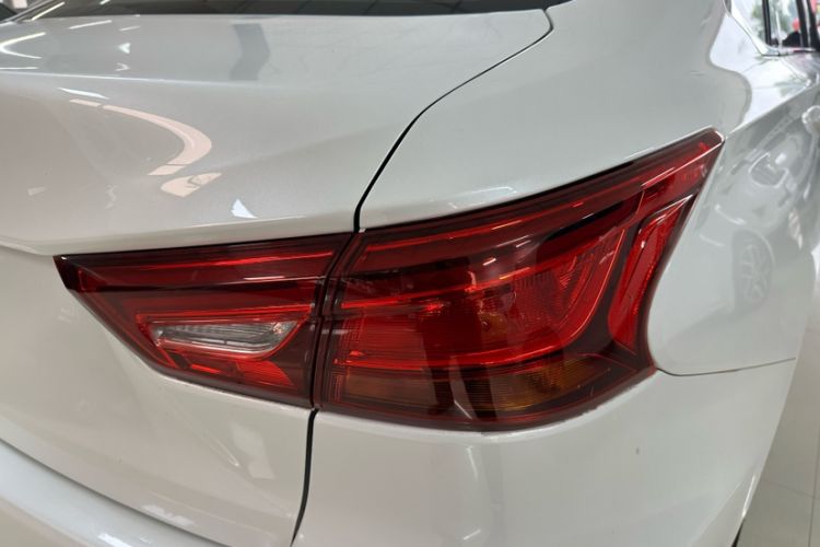 Used CHANGAN Ruicheng CC 2021 Blue Whale Edition 1.5T DCT Luxury Model Exterior 12