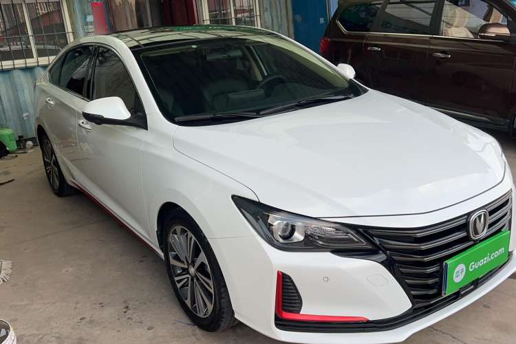 Used CHANGAN Ruicheng CC 2021 Blue Whale Edition 1.5T DCT Prestige Model Exterior 2