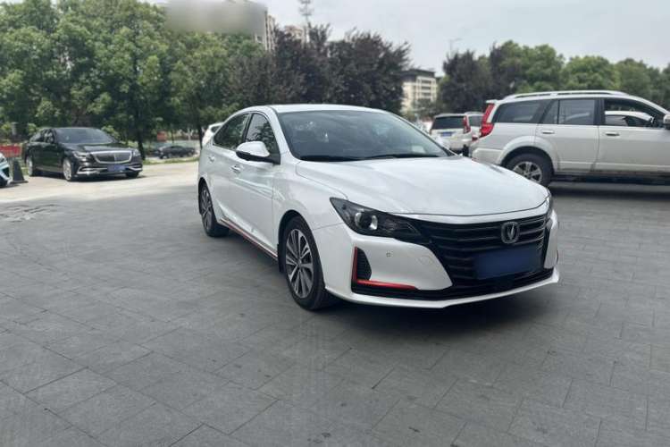 Used CHANGAN Ruicheng CC 2021 Blue Whale Edition 1.5T DCT Luxury Model Exterior 3