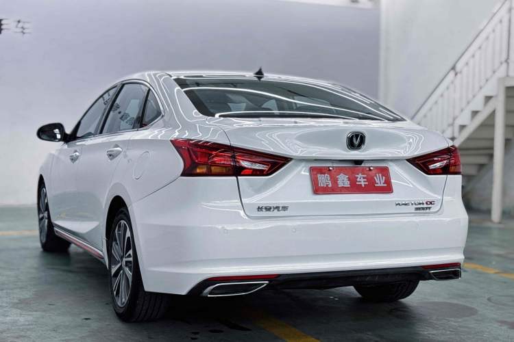 Used CHANGAN Ruicheng CC 2021 Blue Whale Edition 1.5T DCT Luxury Model Exterior 4