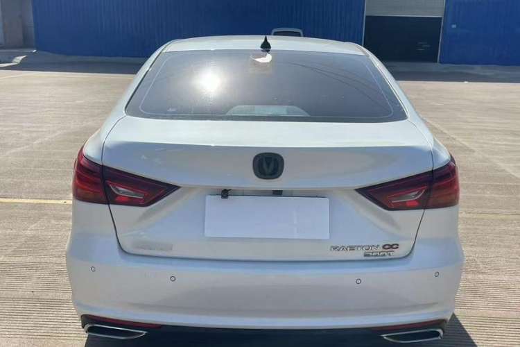 Used CHANGAN Ruicheng CC 2021 Blue Whale Edition 1.5T DCT Luxury Model Exterior 5